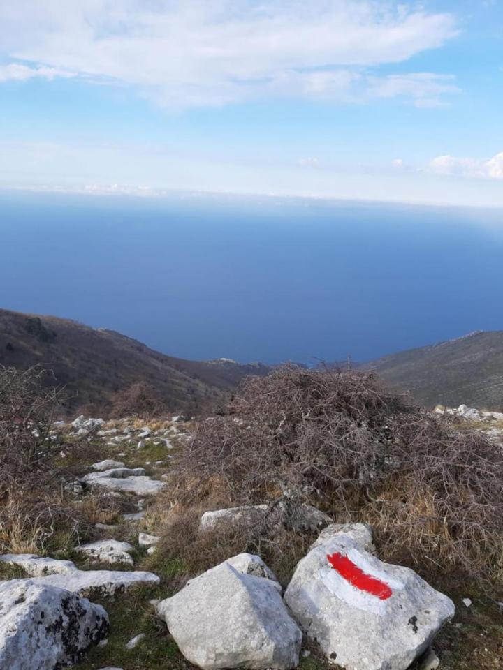 Hamiti Camping Center Dukat Esterno foto